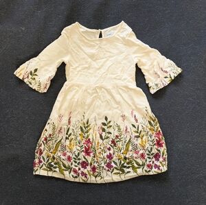 Old Navy boho cream wildflower floral print bell sleeve dress girls small (6-7)